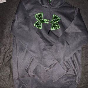 Under armour women’s sweatshirt